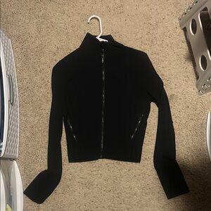 Lulu zip up
